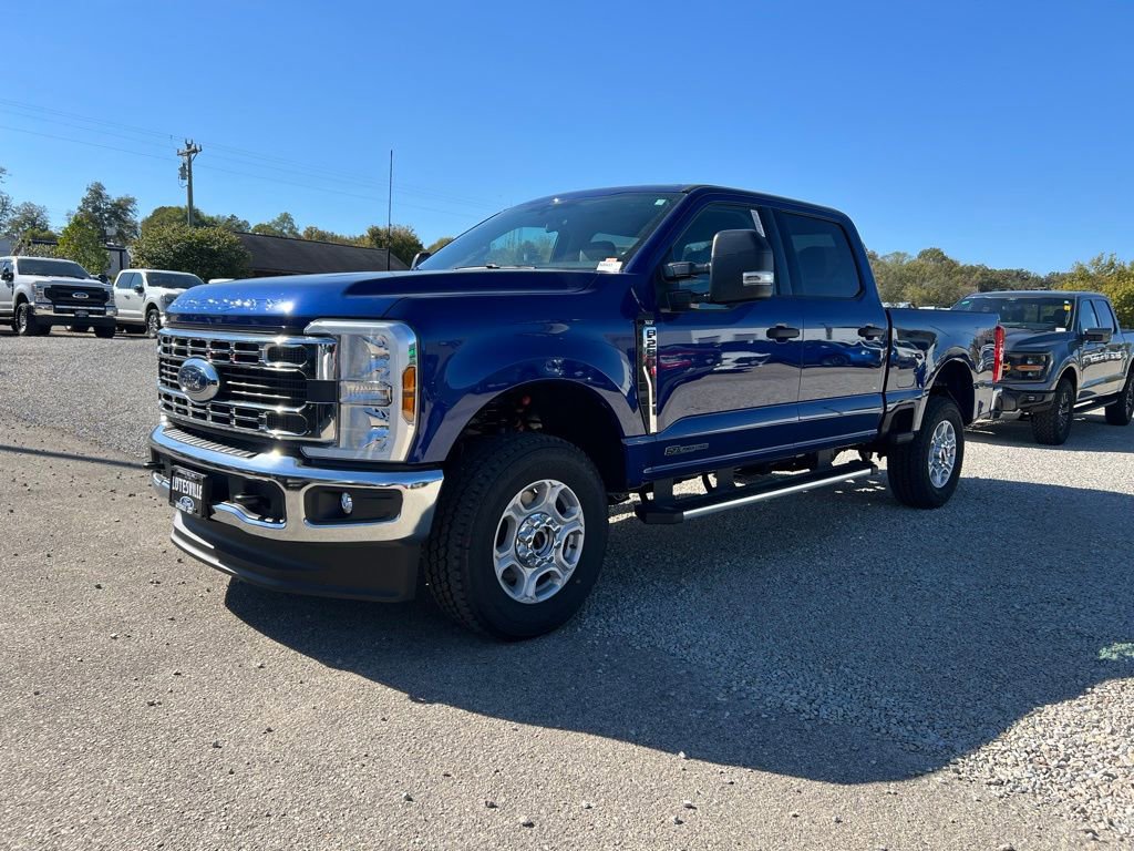 New 2026 Ford F250 XLT w/ FX4 Off-Road Package image 4