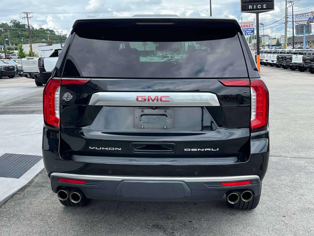 Certified 2023 GMC Yukon Denali AWD/4WD image 4