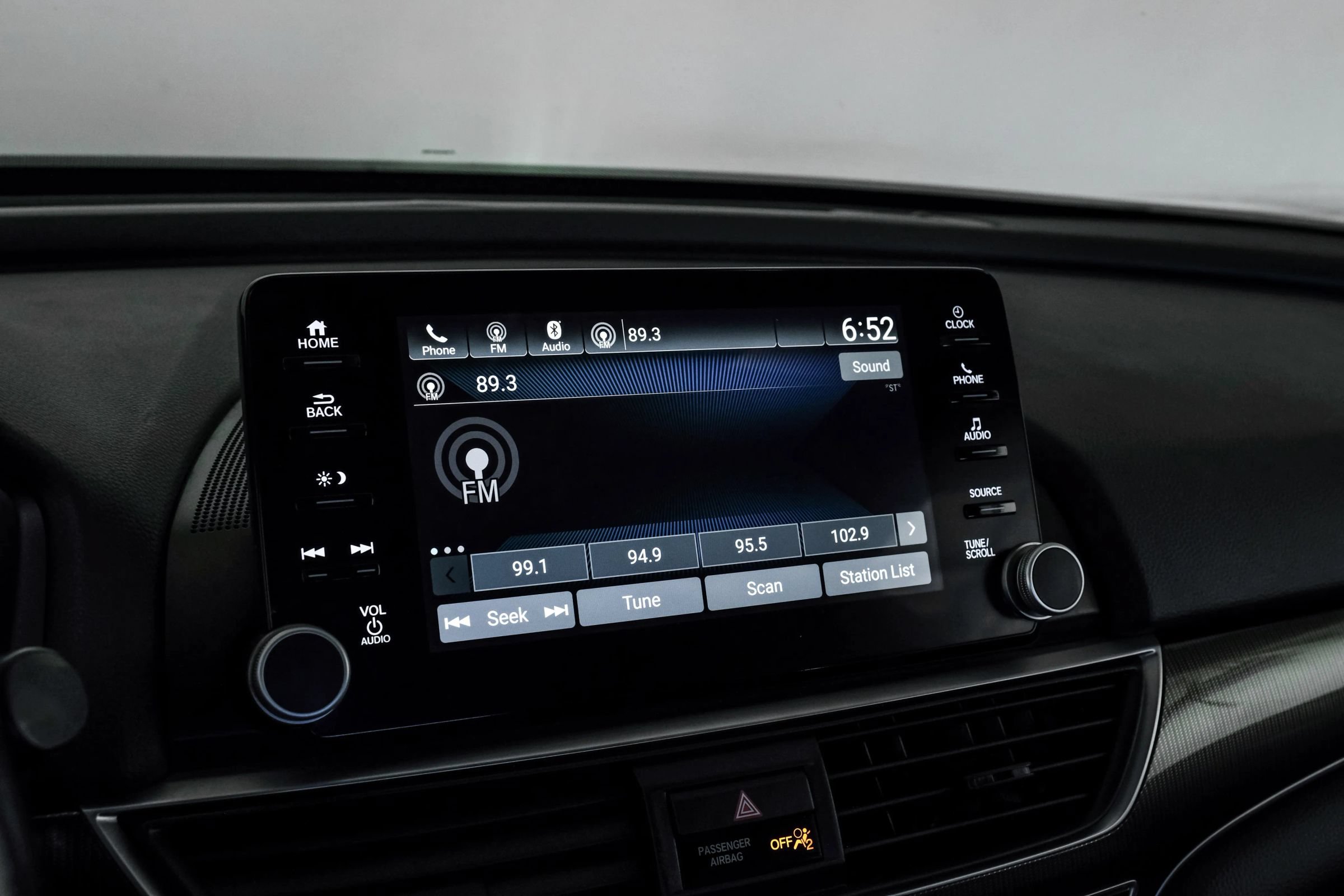 Used 2018 Honda Accord Sport image 22