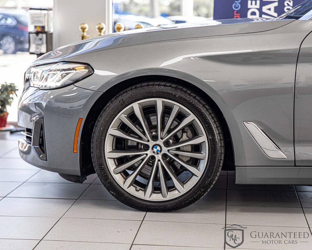 Used 2023 BMW 530i xDrive w/ Convenience Package AWD/4WD image 7