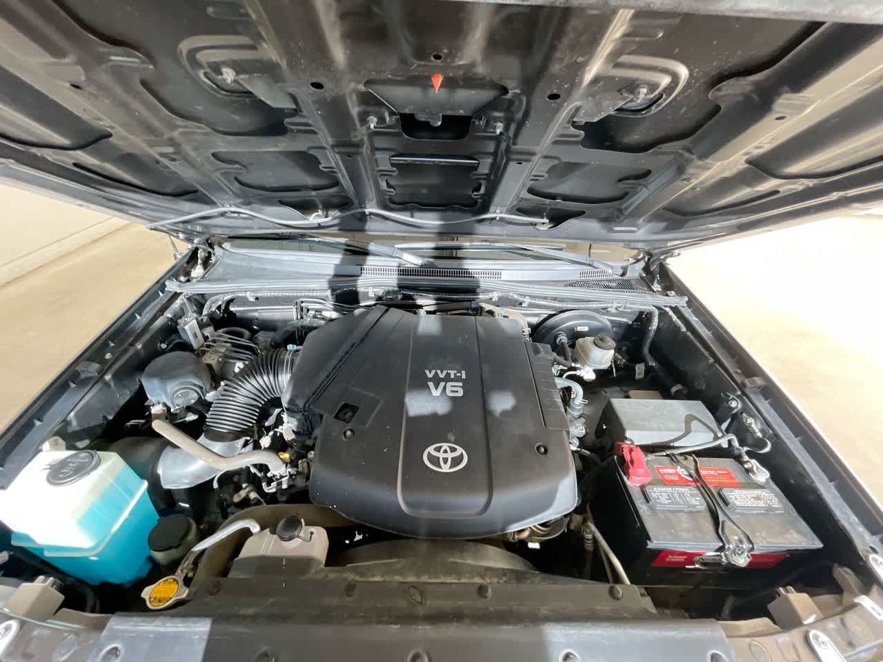 Used 2013 Toyota Tacoma 4x4 Access Cab V6 w/ TRD Sport Pkg image 24