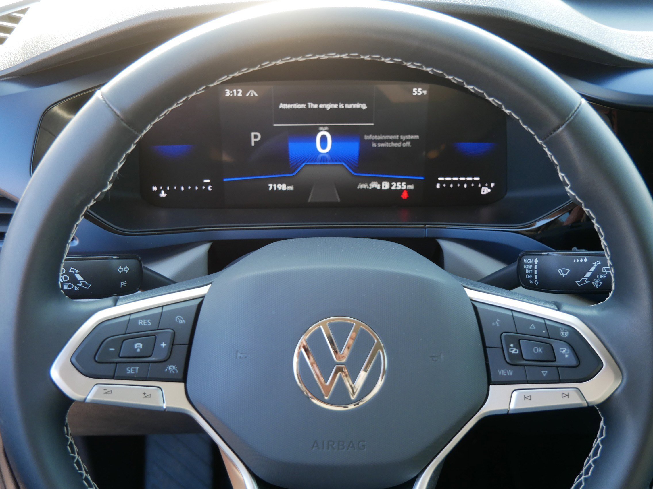 Used 2024 Volkswagen Taos SE image 25