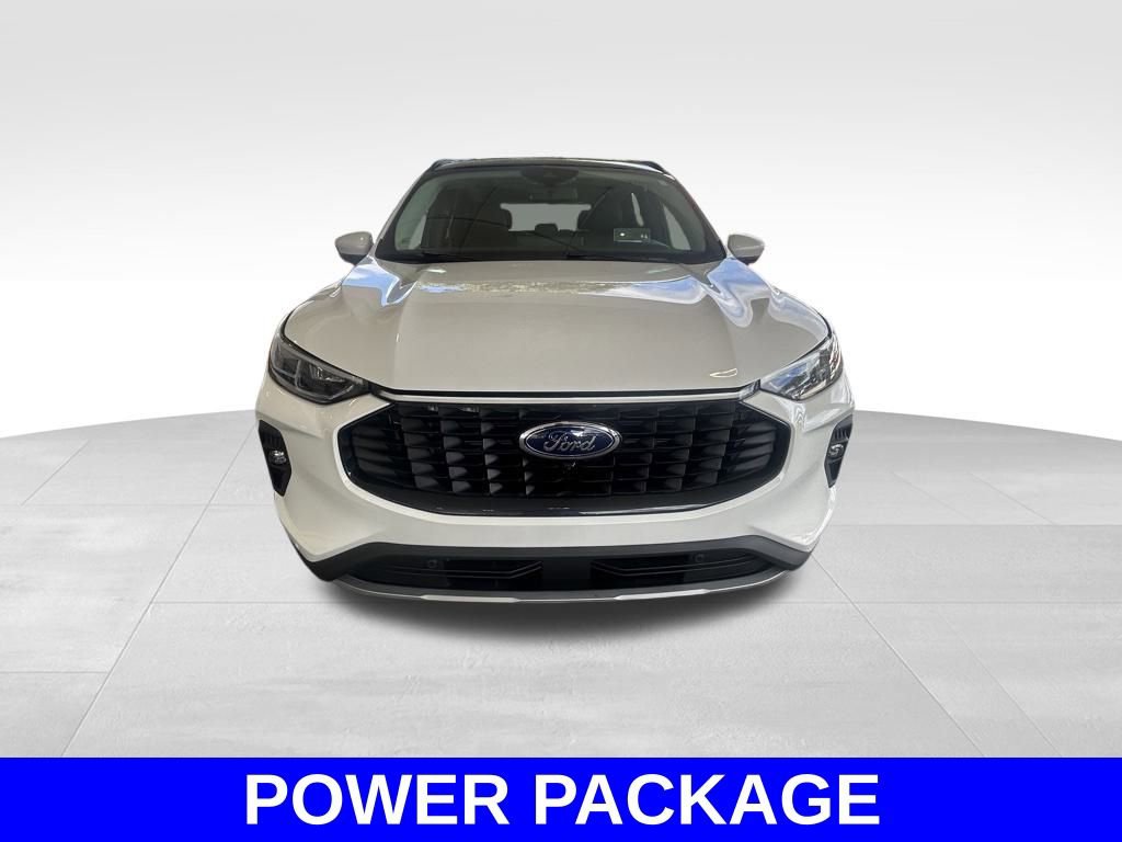 Certified 2024 Ford Escape SE w/ PHEV Premium Package FWD image 10