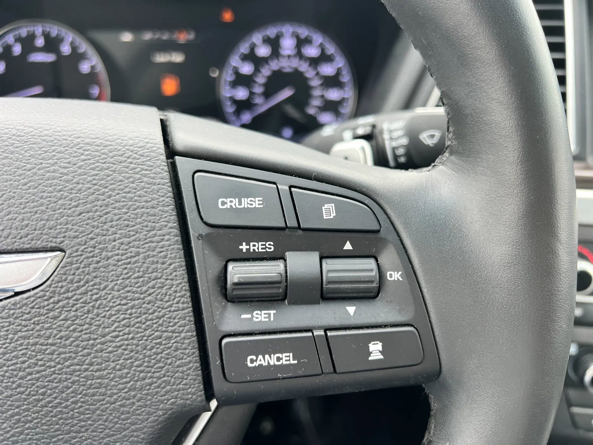 Used 2017 Genesis G80 3.8 w/ Option Group 02 AWD/4WD image 31