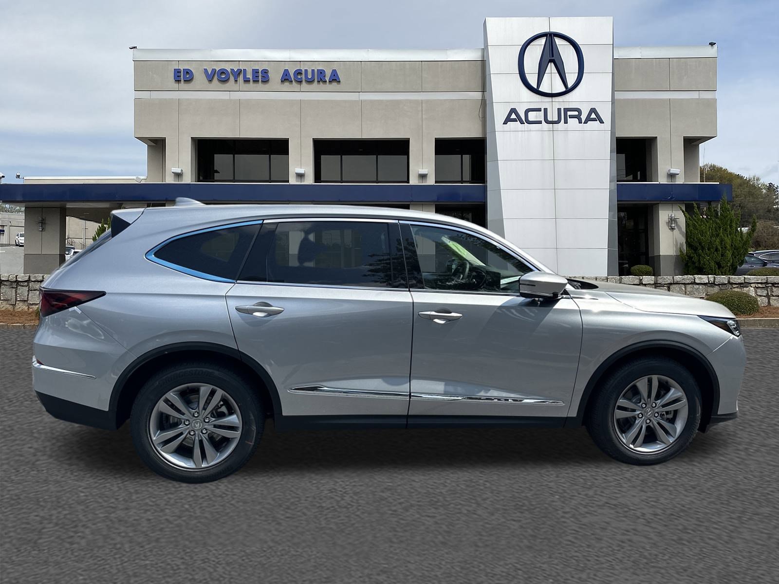 New 2026 Acura MDX SH-AWD image 4