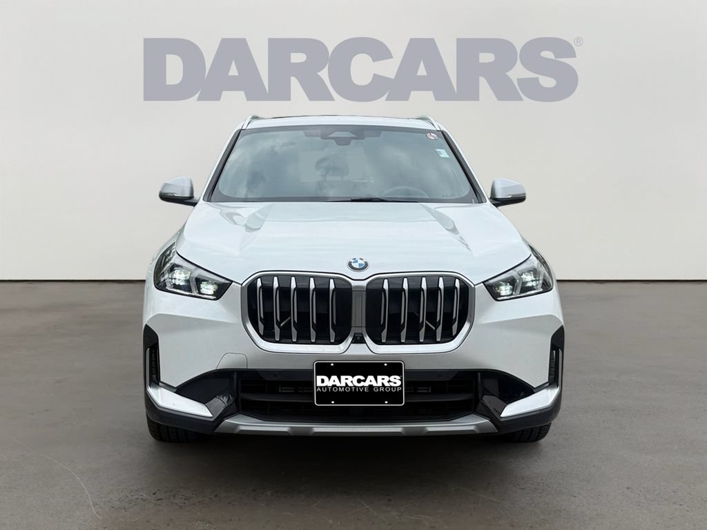 Used 2023 BMW X1 xDrive28i w/ Premium Package AWD/4WD image 2