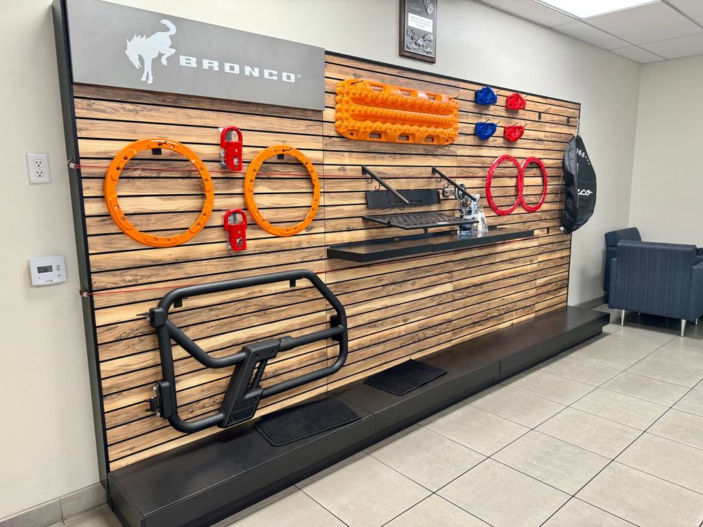 Certified 2023 Ford Bronco 4-Door w/ Sasquatch Package image 35