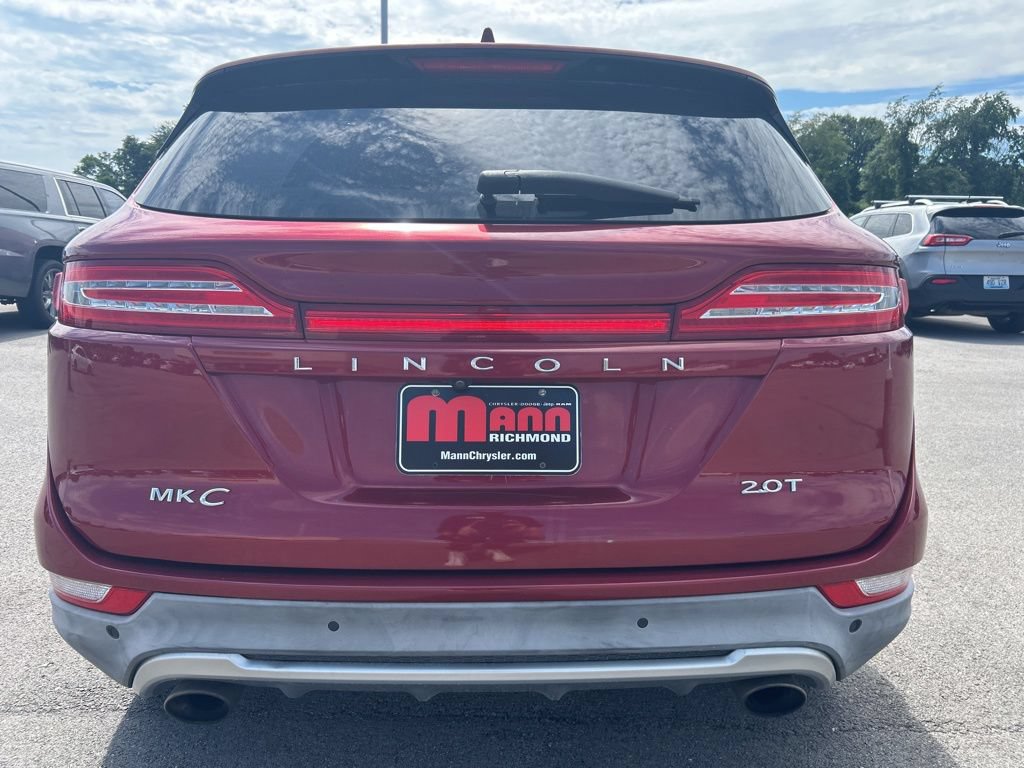 Used 2017 Lincoln MKC Reserve FWD image 4