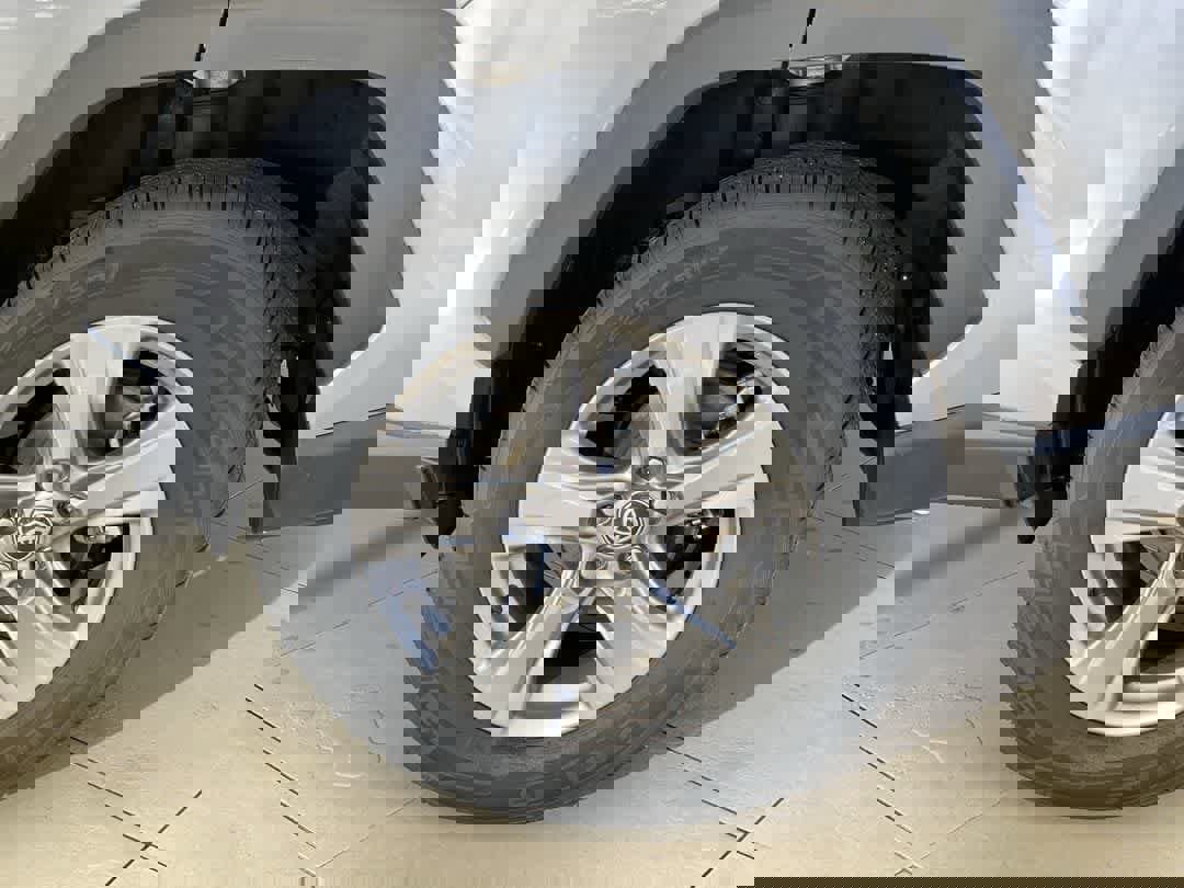 Used 2024 Toyota RAV4 XLE image 13