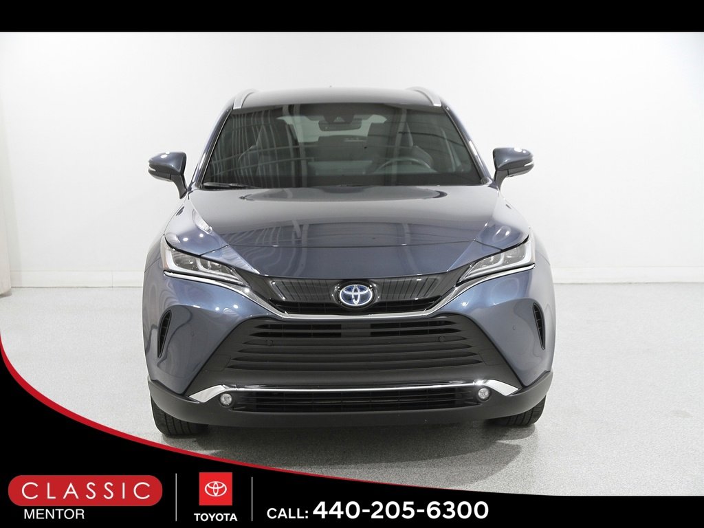 Certified 2024 Toyota Venza XLE image 2