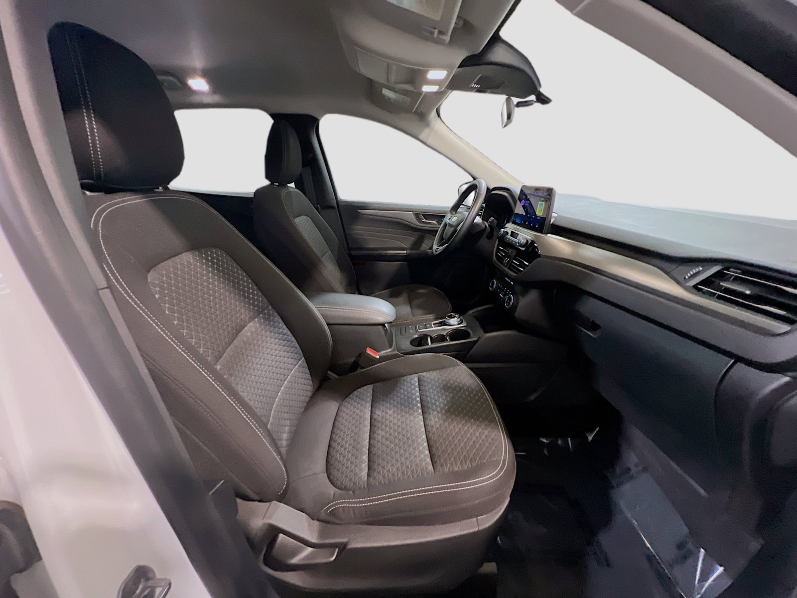 Used 2023 Ford Escape Active FWD image 20