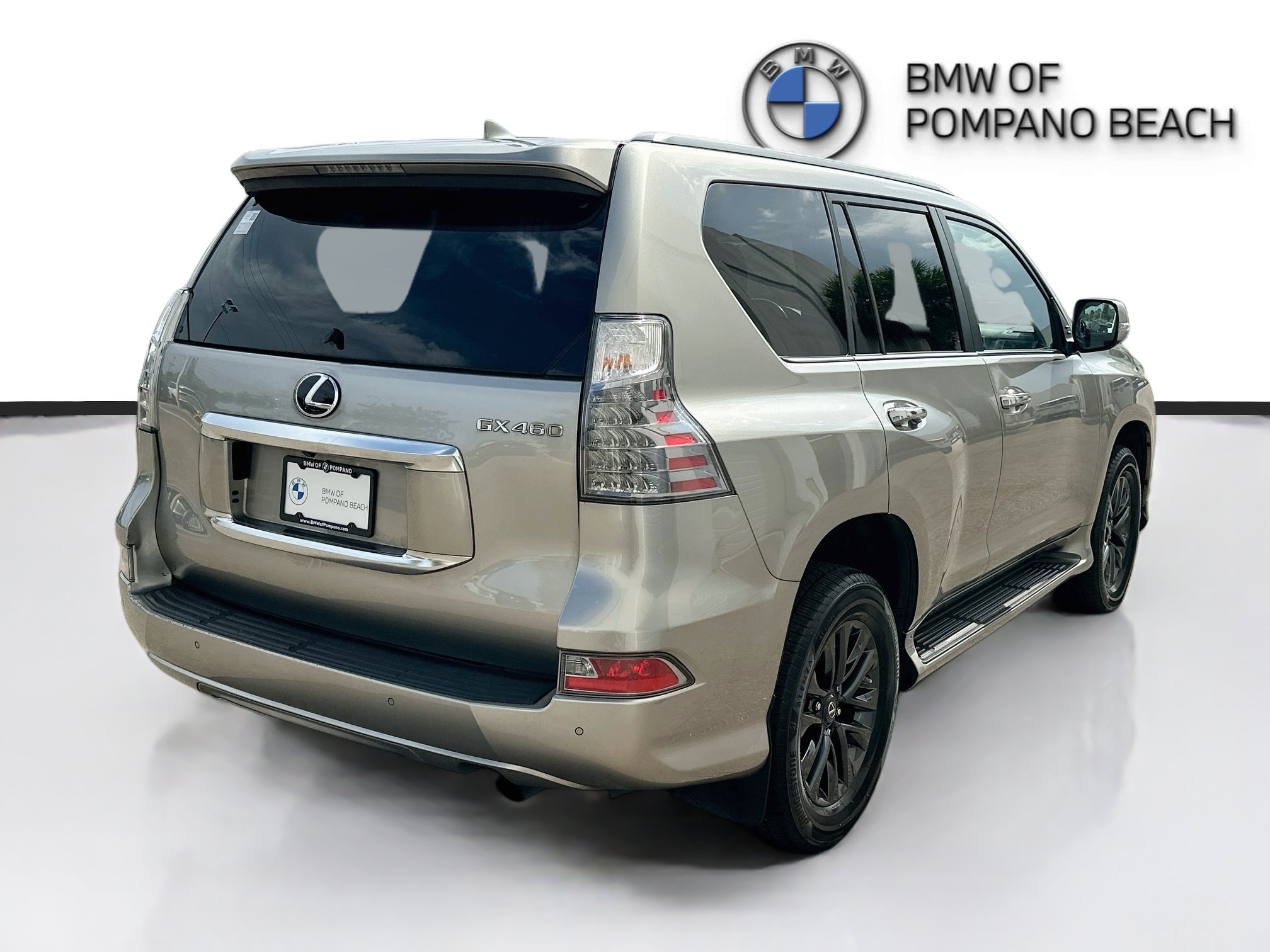 Used 2022 Lexus GX 460 Premium w/ Premium Plus Package AWD/4WD image 7