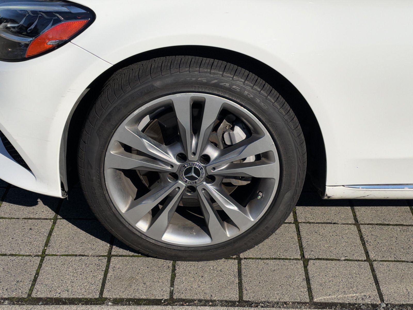 Certified 2019 Mercedes-Benz C 300 4MATIC Sedan image 9