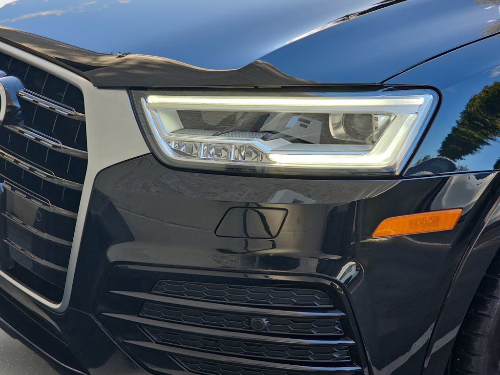 Used 2017 Audi Q3 2.0T Prestige w/ Prestige Package AWD/4WD image 35