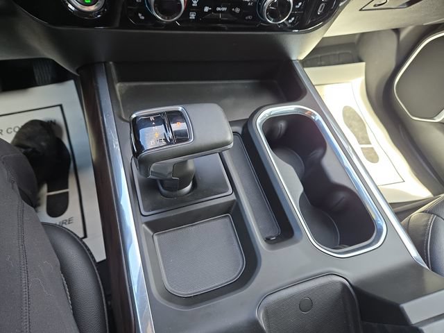 Used 2023 GMC Sierra 1500 SLT w/ SLT Convenience Package AWD/4WD image 24