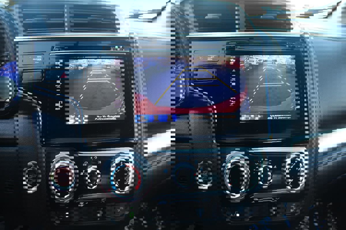 Used 2016 Honda Fit EX image 27