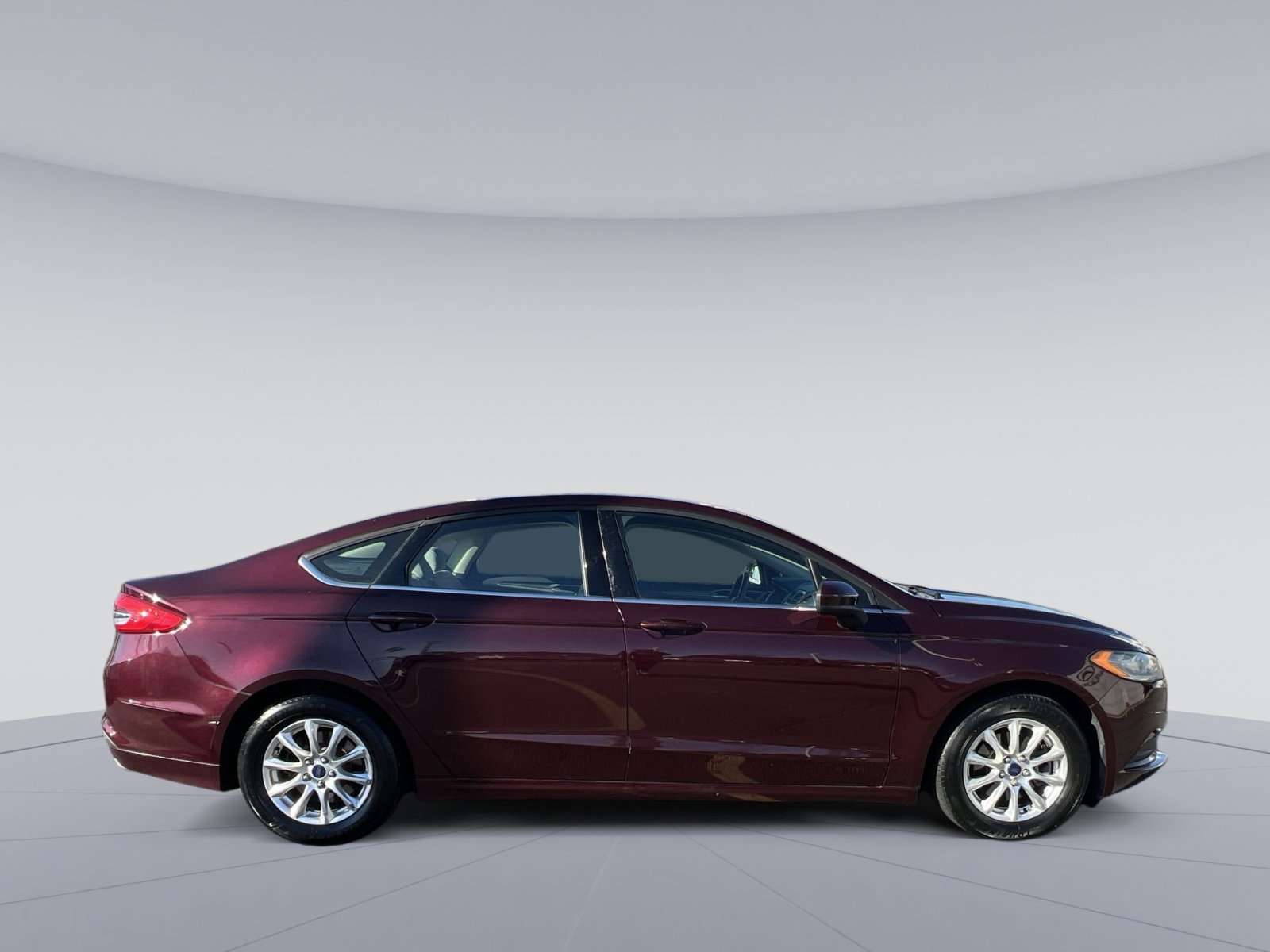 Used 2017 Ford Fusion S image 10