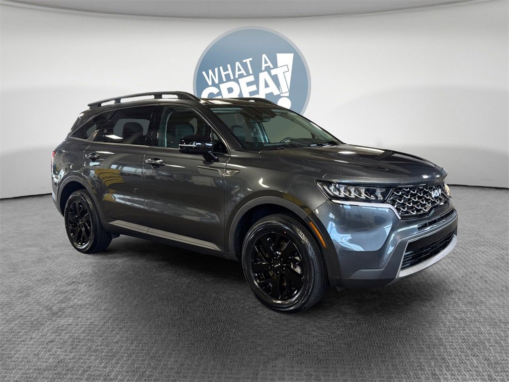 Used 2022 Kia Sorento S w/ Panoramic Sunroof Package