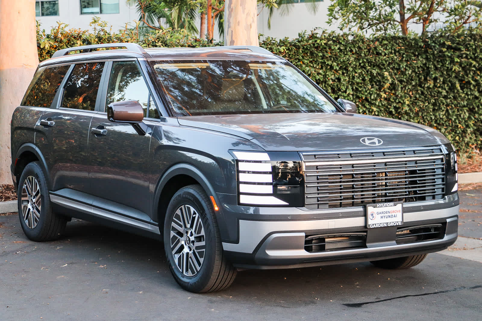 New 2027 Hyundai Palisade SEL FWD image 3
