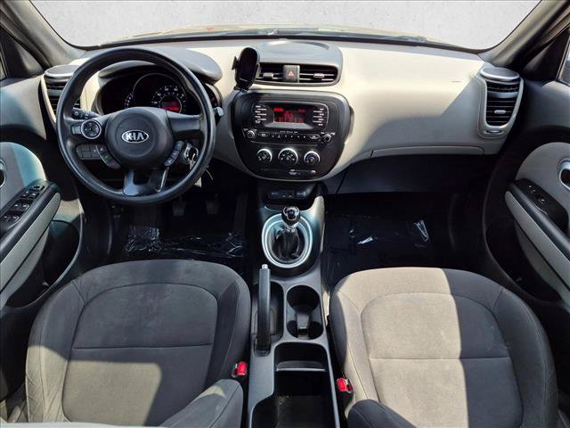 Used 2014 Kia Soul FWD image 15