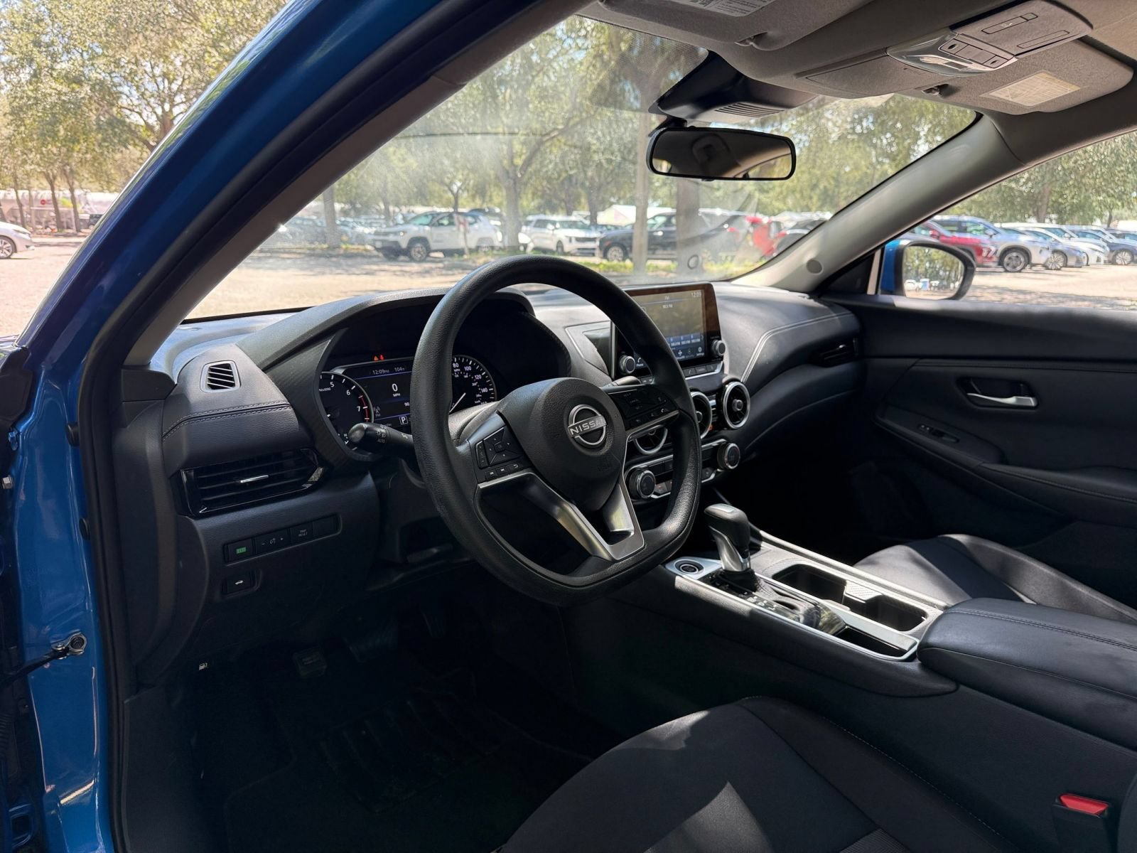 Used 2025 Nissan Sentra SV FWD image 29