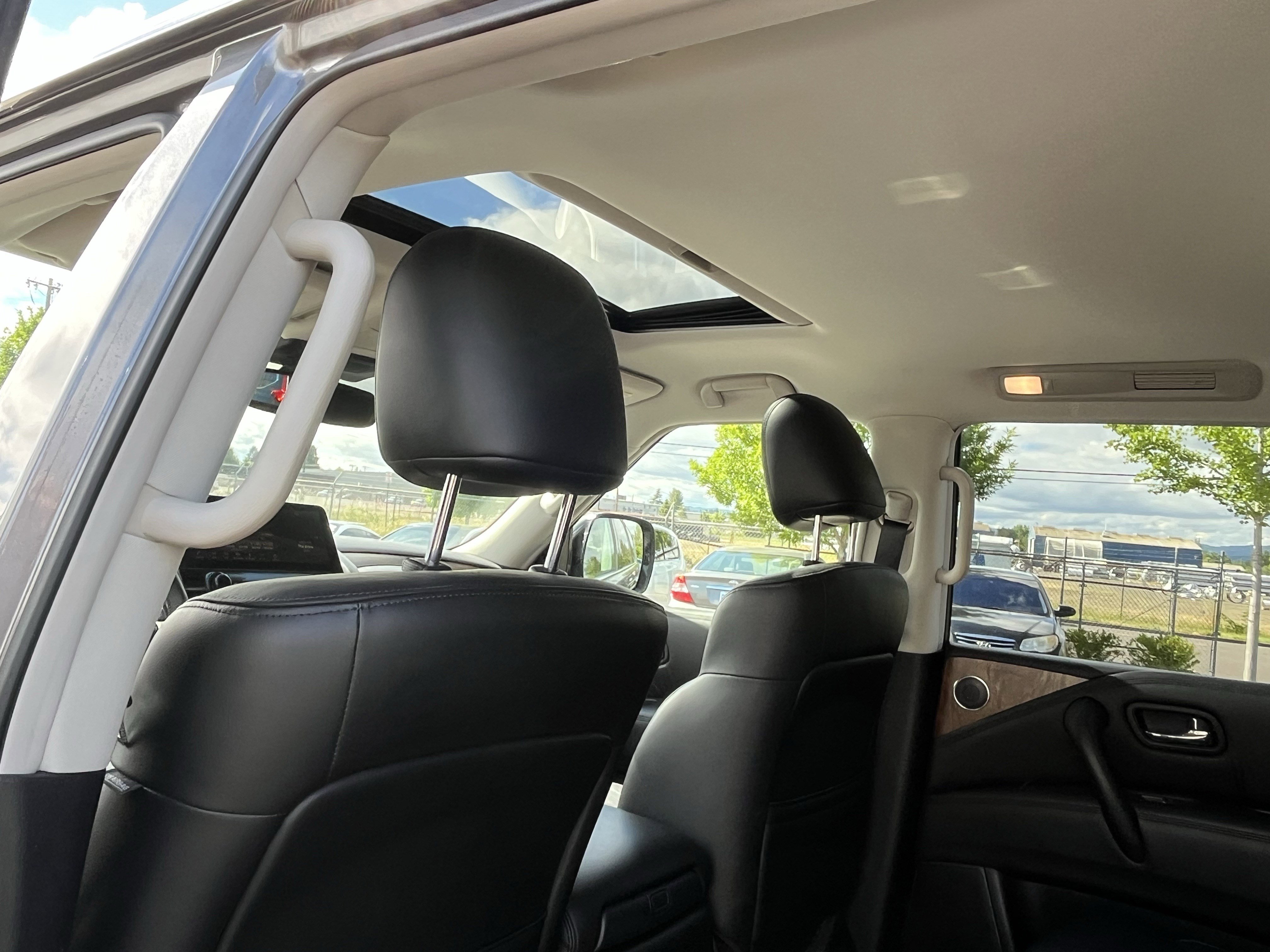 Used 2022 Nissan Armada SL AWD/4WD image 16