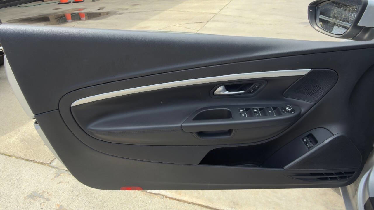 Used 2013 Volkswagen Eos Komfort image 23