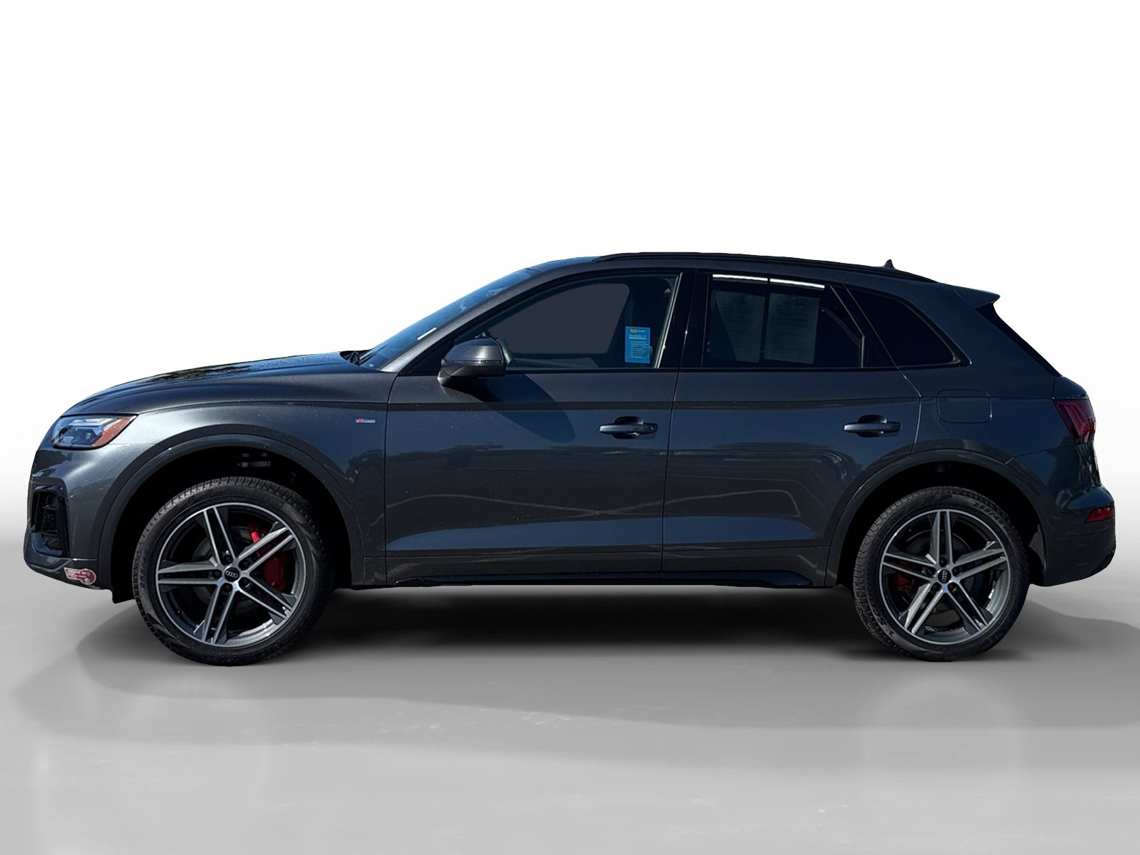 Used 2024 Audi Q5 e Premium Plus AWD/4WD image 2