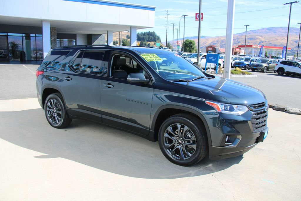 Used 2021 Chevrolet Traverse RS image 9