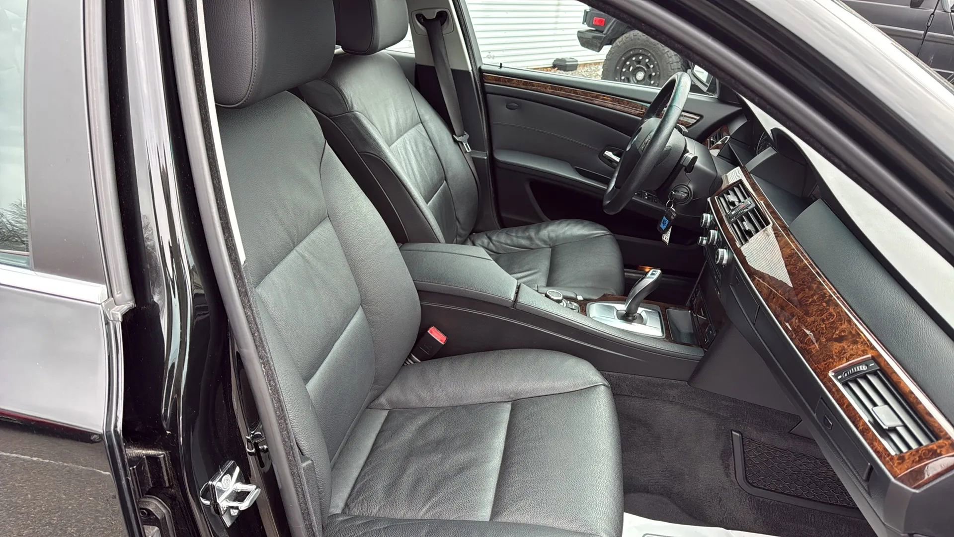 Used 2009 BMW 535i Sedan image 20