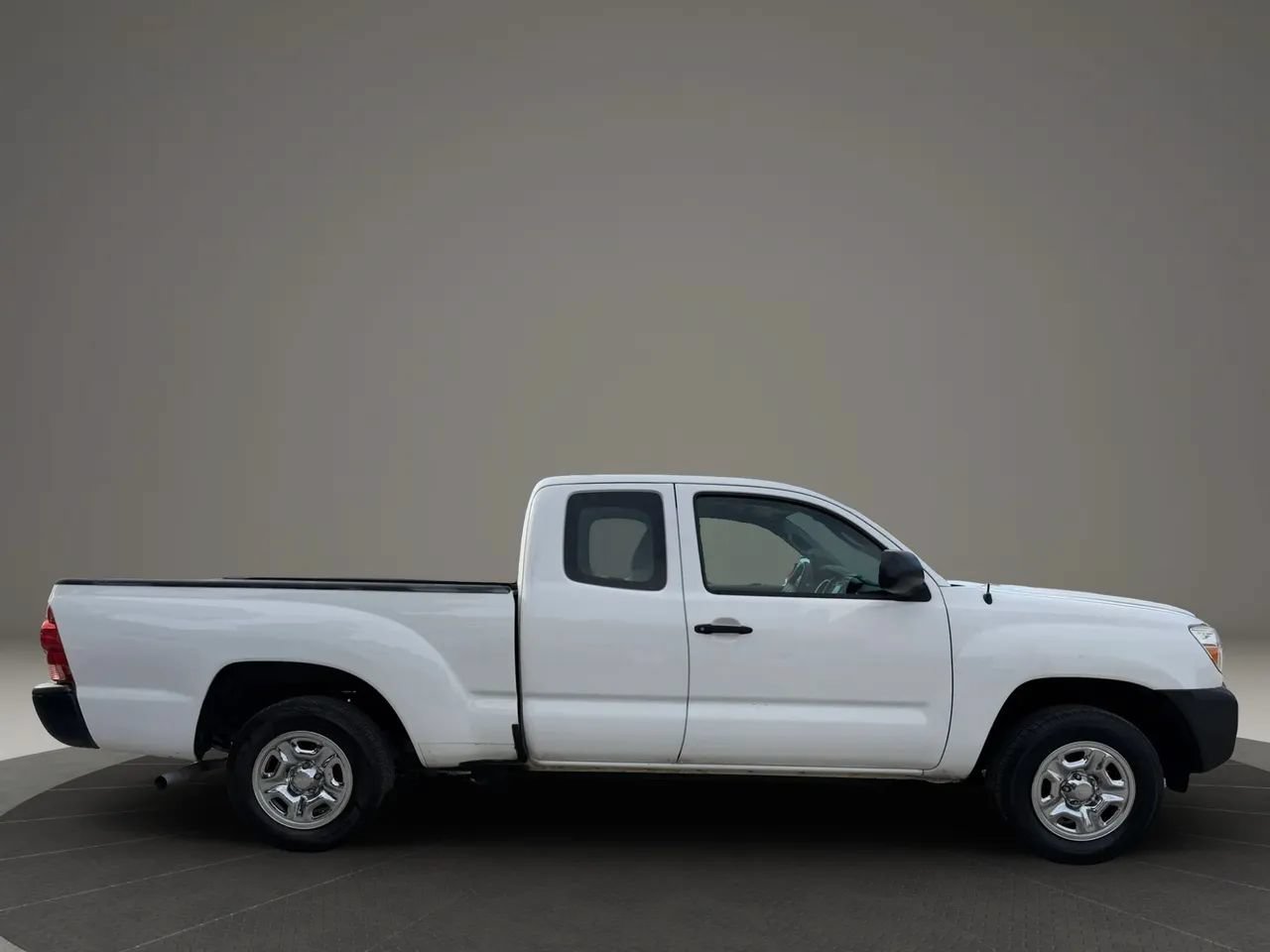 Used 2015 Toyota Tacoma 2WD Access Cab image 8