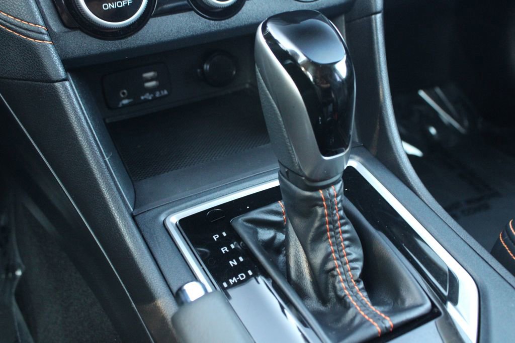 Used 2020 Subaru Crosstrek 2.0i Limited w/ Moonroof Package w/Navigation image 20