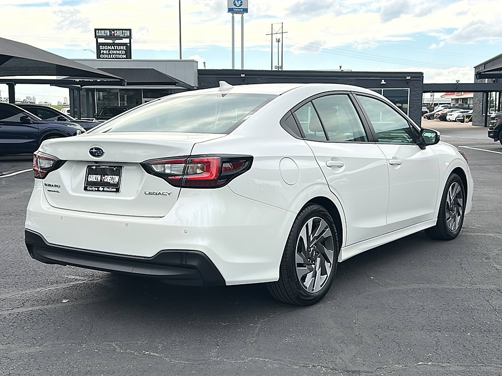 Used 2024 Subaru Legacy Limited image 8