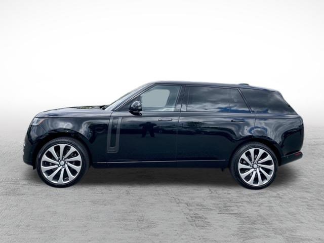 Used 2023 Land Rover Range Rover Long Wheelbase Autobiography image 8