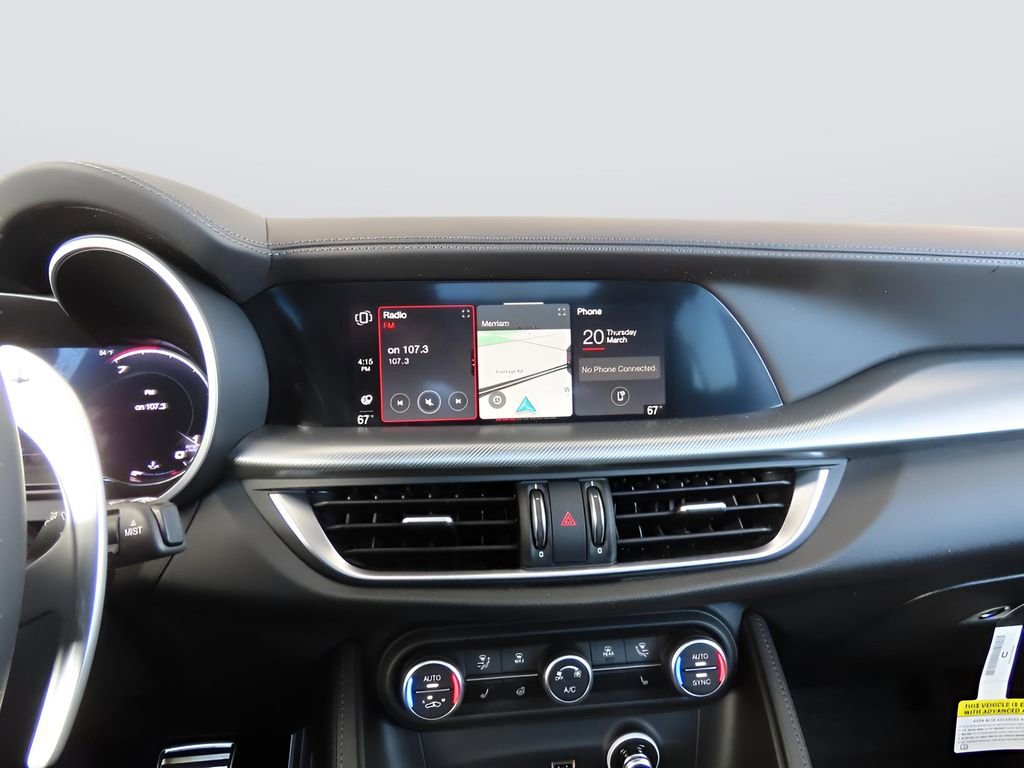 New 2025 Alfa Romeo Stelvio Sprint image 24