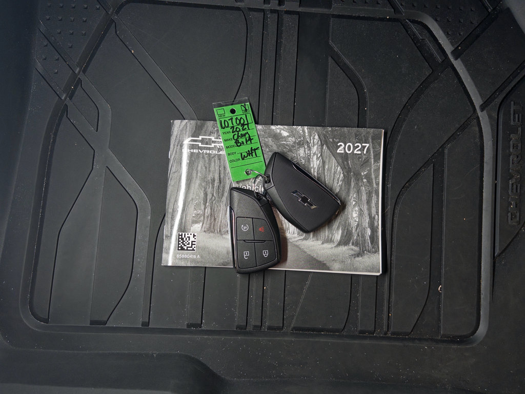 Used 2027 Chevrolet Bolt LT w/ Comfort Package FWD image 23