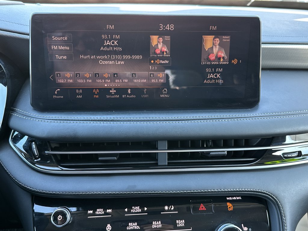Used 2023 INFINITI QX60 Luxe w/ Cargo Package FWD image 30