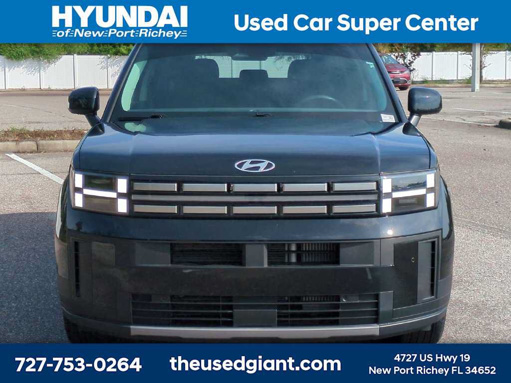 Used 2025 Hyundai Santa Fe SE FWD image 8