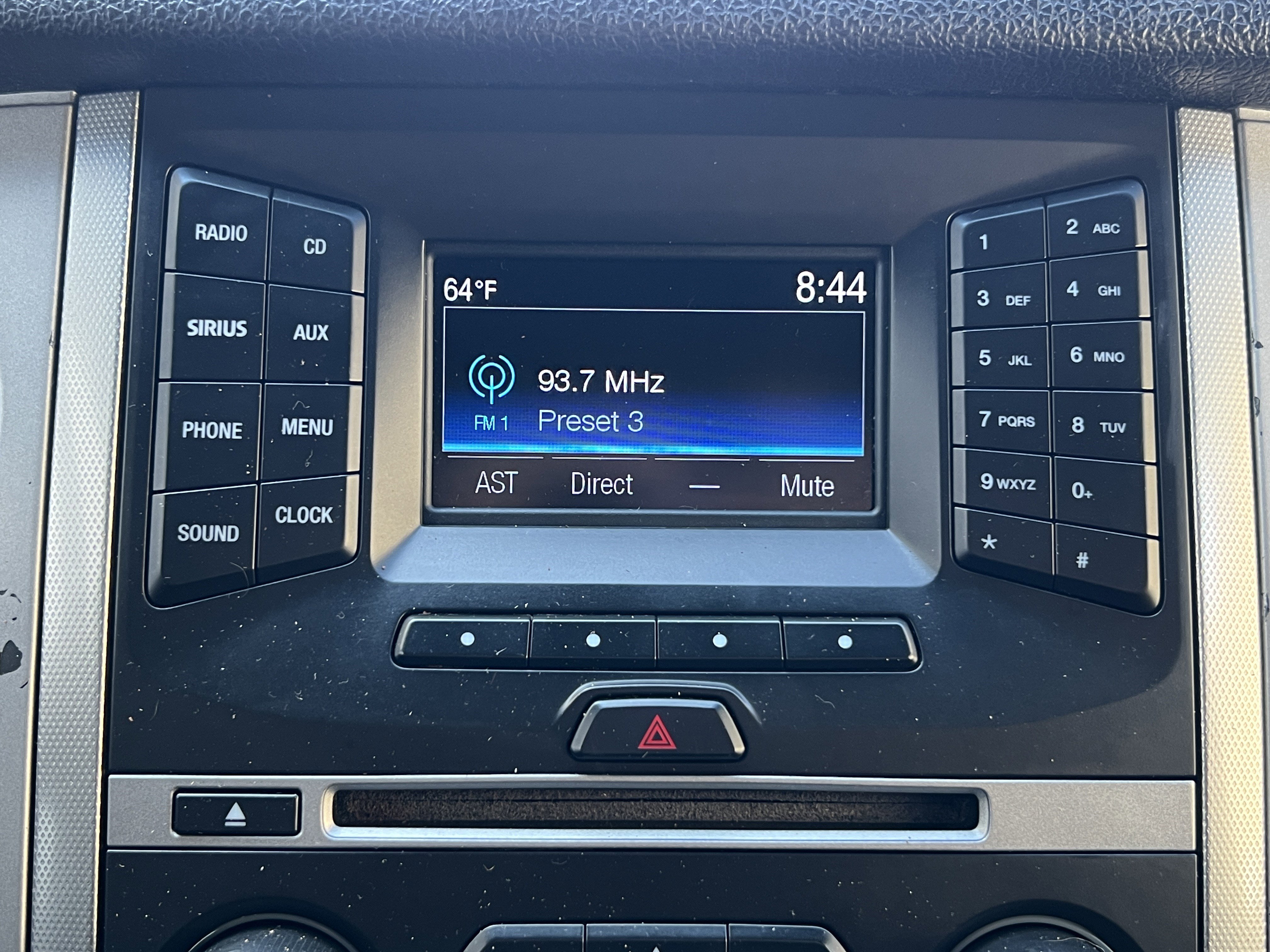 Used 2015 Ford Expedition XLT image 32