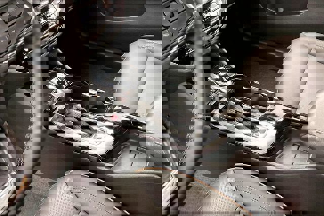 Certified 2025 Buick Envista Avenir image 16