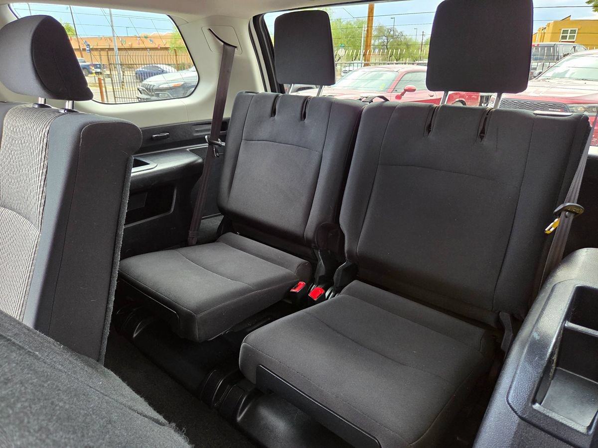 Used 2018 Toyota 4Runner SR5 AWD/4WD image 49