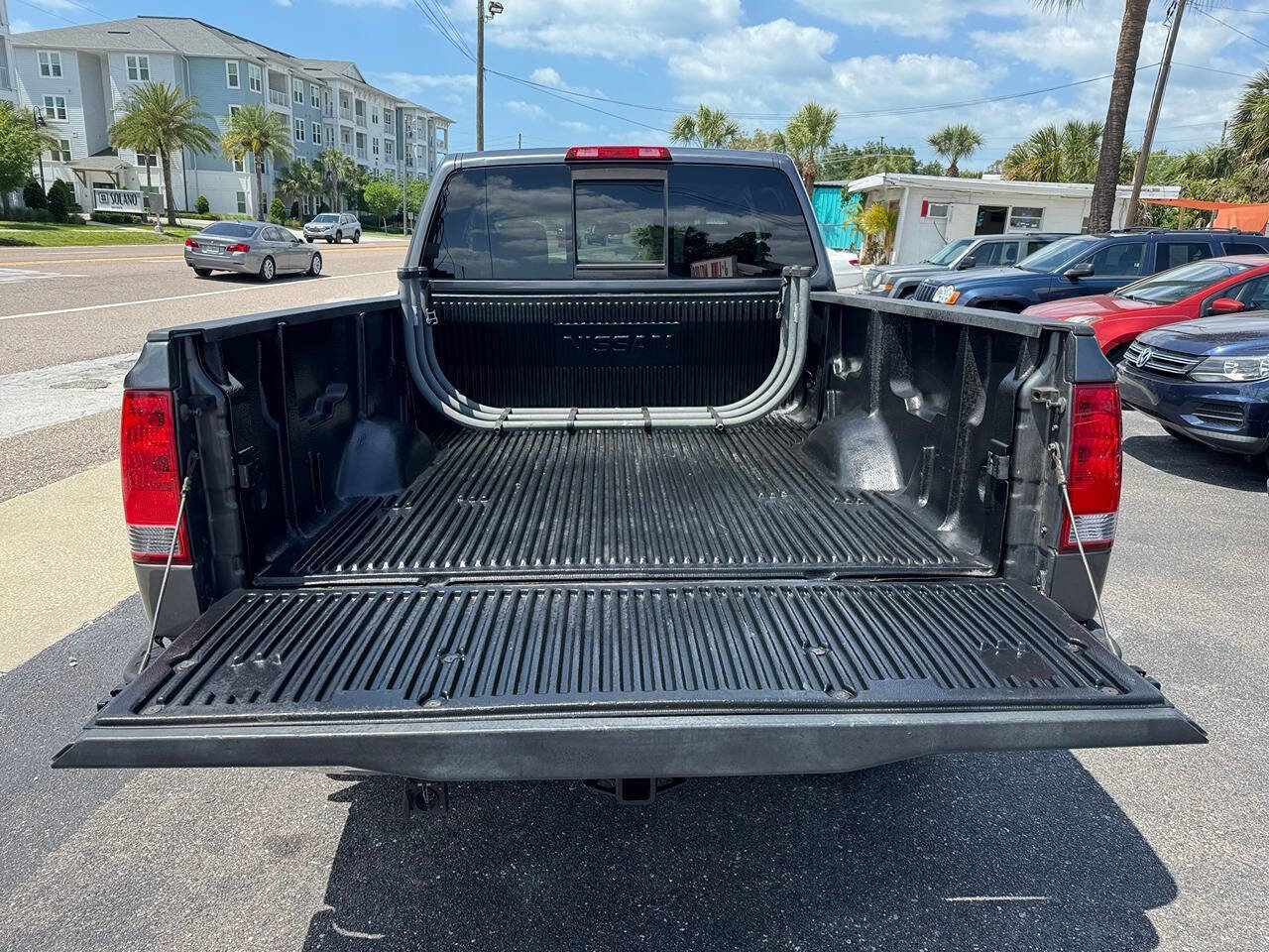 Used 2008 Nissan Titan SE RWD image 10