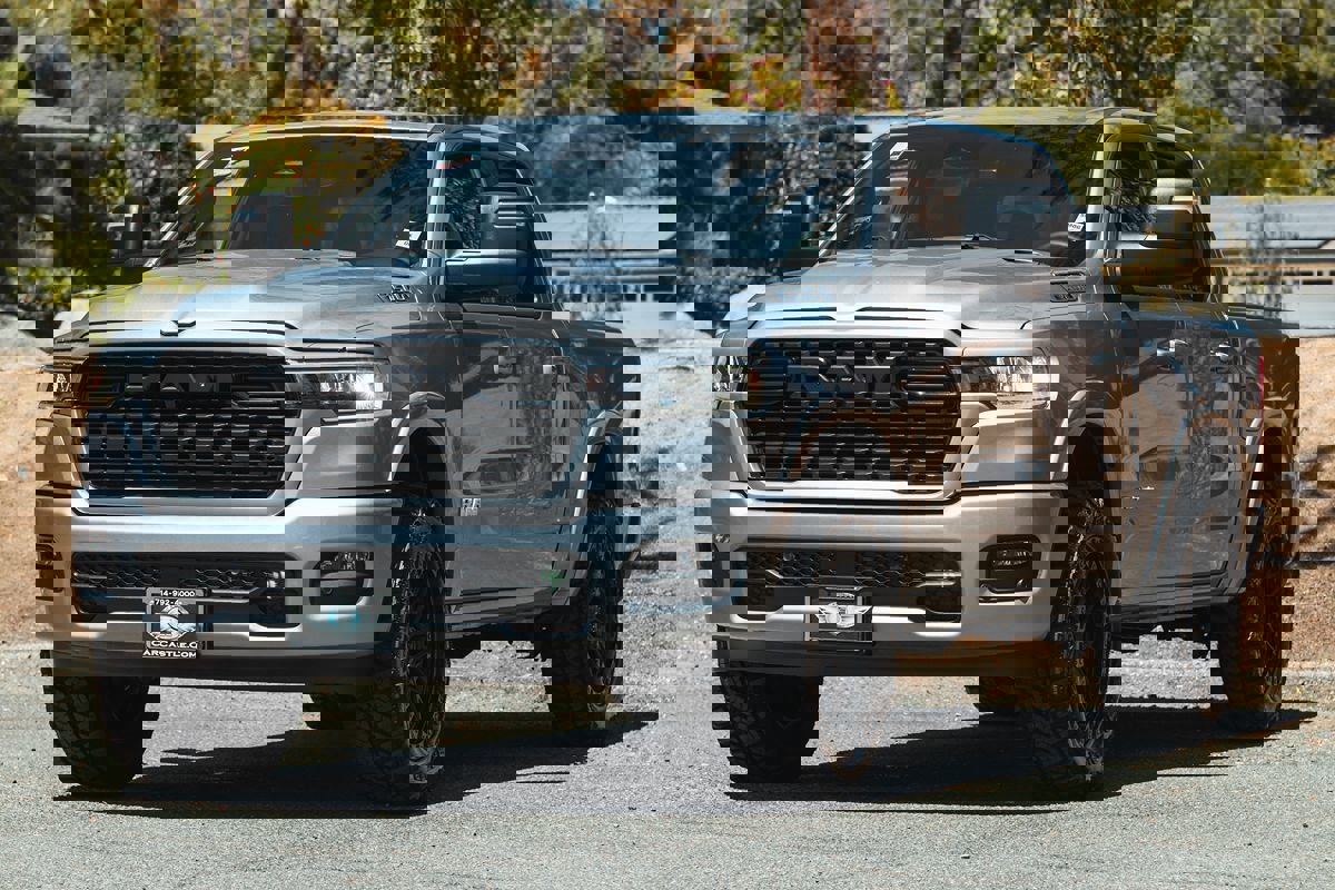 Used 2025 RAM 1500 Big Horn image 6