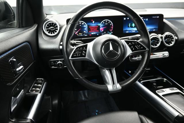 Used 2025 Mercedes-Benz GLA 250 image 17