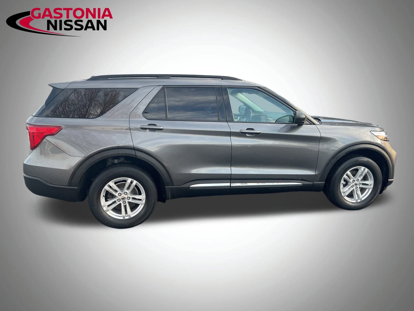 Used 2022 Ford Explorer XLT image 21