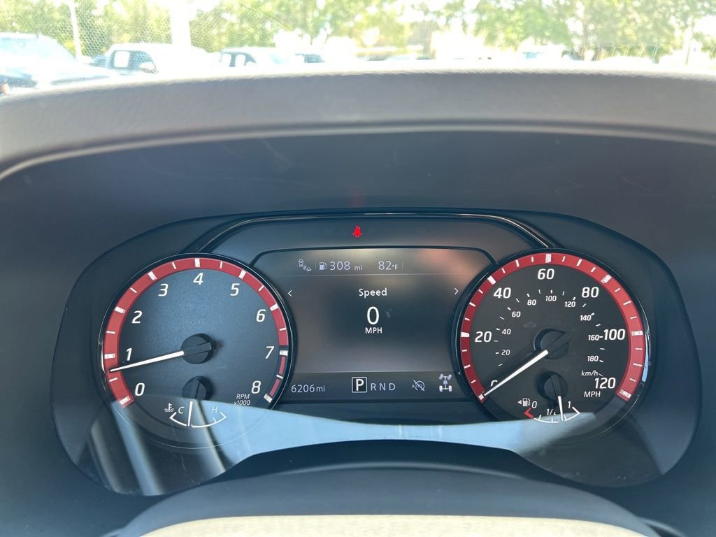 Certified 2025 Nissan Frontier PRO-4X AWD/4WD image 26