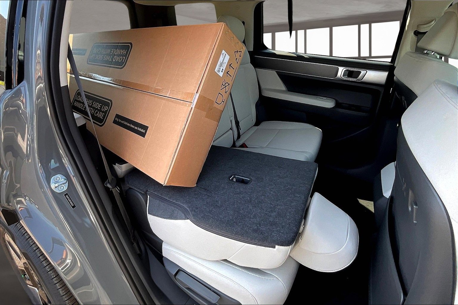 New 2026 Hyundai Santa Fe SE image 10