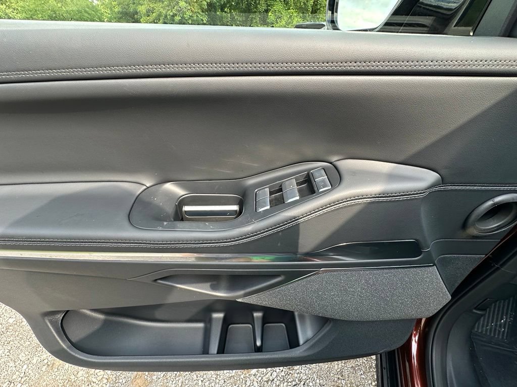 New 2027 Lincoln Navigator Reserve AWD/4WD image 19