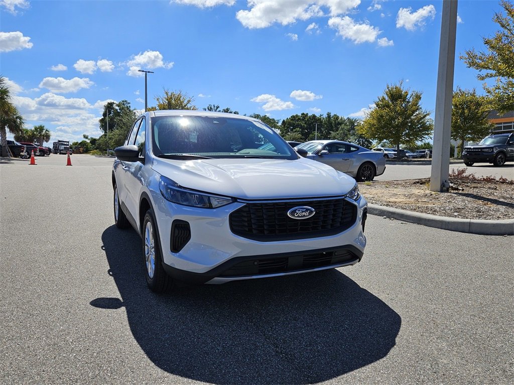 New 2026 Ford Escape Active image 2