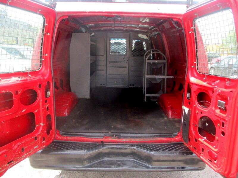 Used 2011 Ford E-150 and Econoline 150 w/ Commercial Cargo Van Pkg image 6